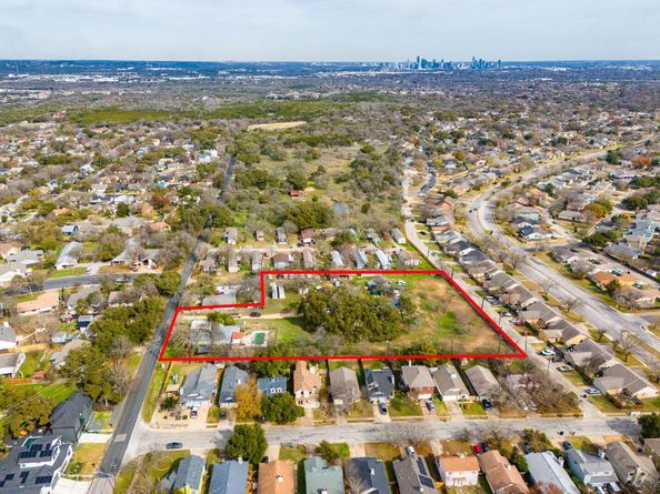 8203 Longview RD, Austin TX 78745