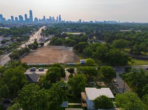 2807 Garwood ST, Austin TX 78702
