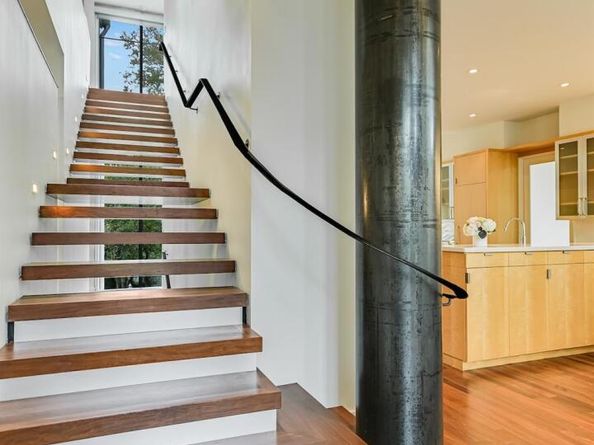 2806 Robbs RUN, Austin TX 78703