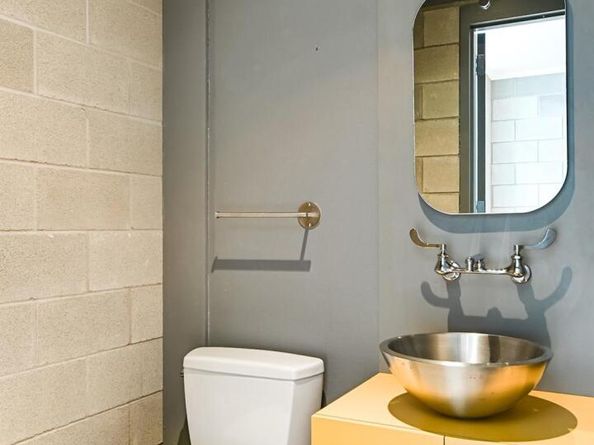 2806 Robbs RUN, Austin TX 78703