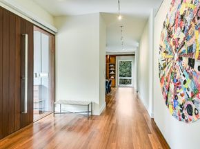 2806 Robbs RUN, Austin TX 78703