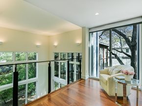 2806 Robbs RUN, Austin TX 78703