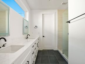 2609 Davis LN 1, Austin TX 78745