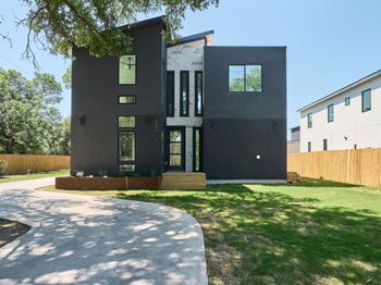 2609 Davis LN