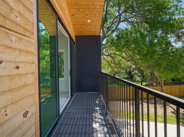 2609 Davis LN 1, Austin TX 78745