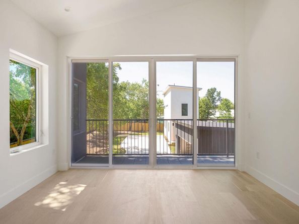 2609 Davis LN 1, Austin TX 78745