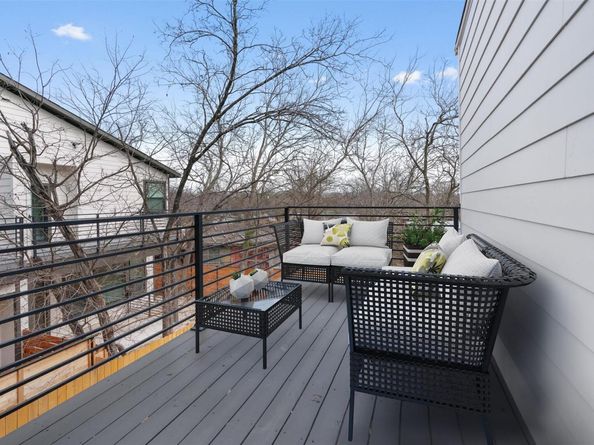 5603 Manor RD B, Austin TX 78723