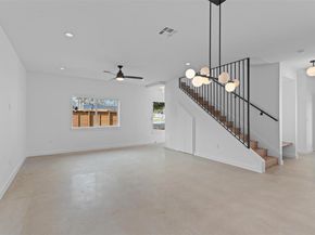 5603 Manor RD B, Austin TX 78723