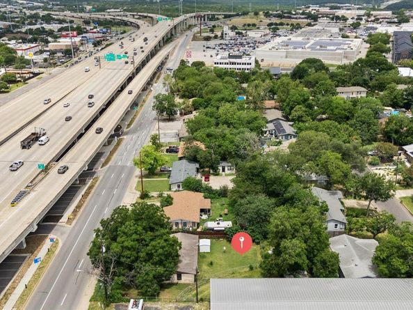 2024 W Ben White BLVD, Austin TX 78704
