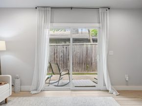 5704 Gloucester LN A, Austin TX 78723
