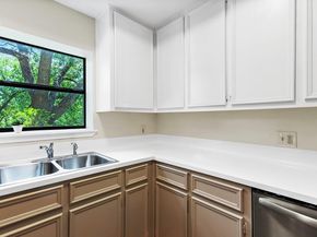 6600 Valleyside RD 13, Austin TX 78731