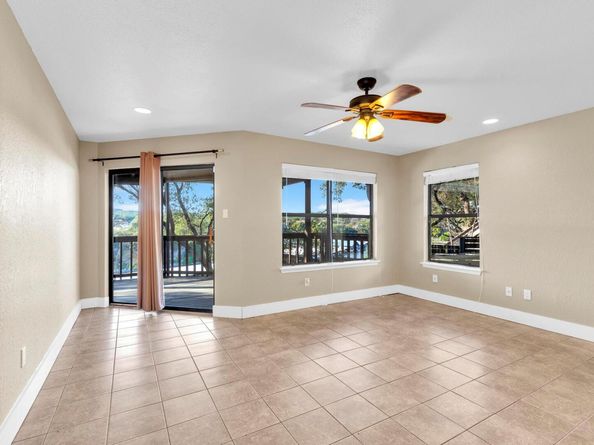 22012 Briarcliff DR, Spicewood TX 78669