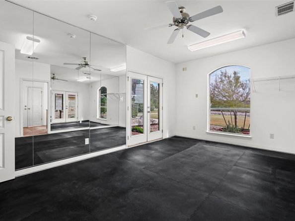 1106 Squaw VLY, Leander TX 78641