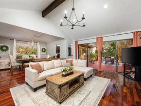 106 Sailmaster ST, Lakeway TX 78734