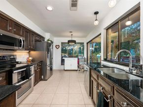 106 Sailmaster ST, Lakeway TX 78734