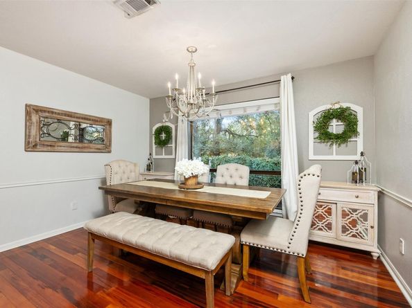 106 Sailmaster ST, Lakeway TX 78734