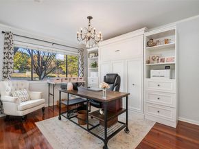 106 Sailmaster ST, Lakeway TX 78734