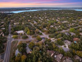 106 Sailmaster ST, Lakeway TX 78734