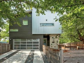 2307 E 2nd ST A, Austin TX 78702