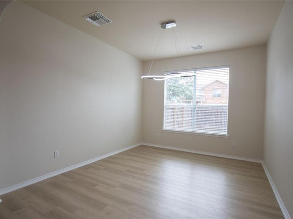 2308 Lou John ST, Austin TX 78727