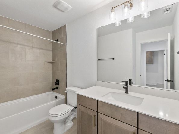 1813 Spring Mountain CV, Georgetown TX 78628