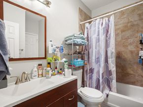 915 W 23rd ST 203, Austin TX 78705