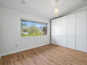 1304 Mariposa DR 206, Austin TX 78704