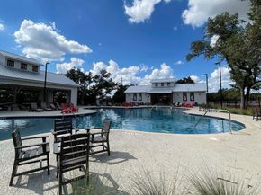 1049 Sienna Bear RD, Georgetown TX 78633