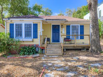 1705 Kerr Ave