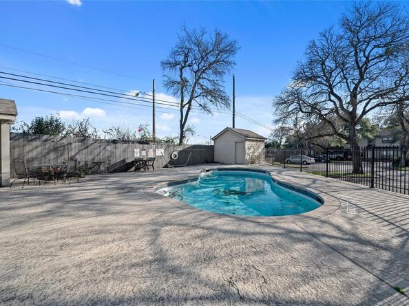 11301 Jollyville RD B3, Austin TX 78759