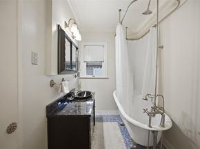 1030 E 44th ST, Austin TX 78751