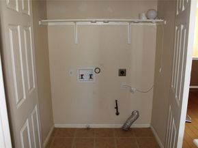 7708 San Felipe BLVD 9, Austin TX 78729