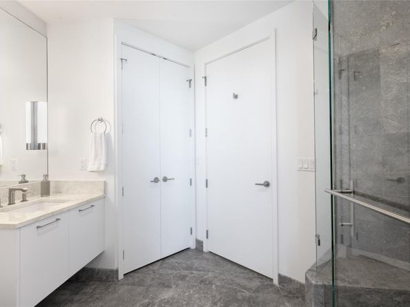 501 West Ave 1304, Austin TX 78701
