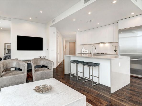 501 West Ave 1304, Austin TX 78701