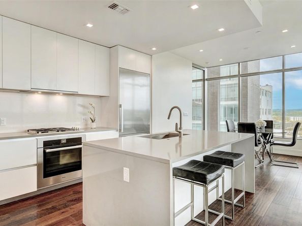 501 West Ave 1304, Austin TX 78701