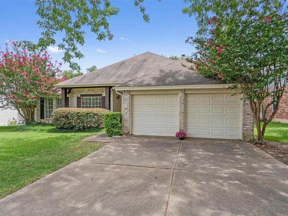 1207 Meadow Lark DR, Cedar Park TX 78613