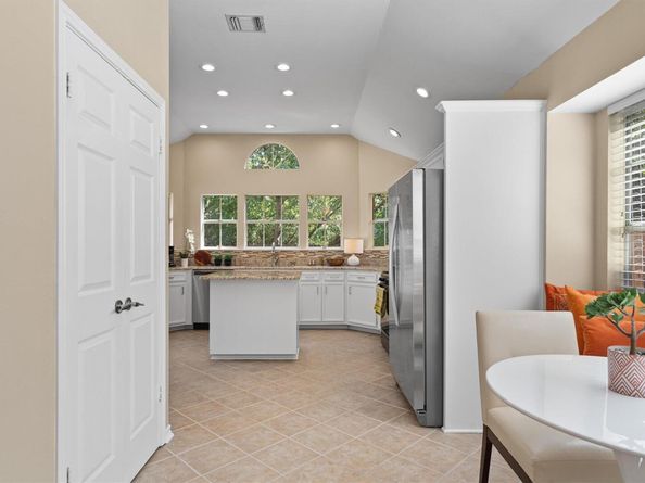 1207 Meadow Lark DR, Cedar Park TX 78613
