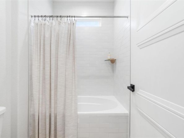 1006 Cedar Park DR, Cedar Park TX 78613