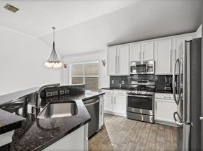 5948 Lomita Verde CIR, Austin TX 78749