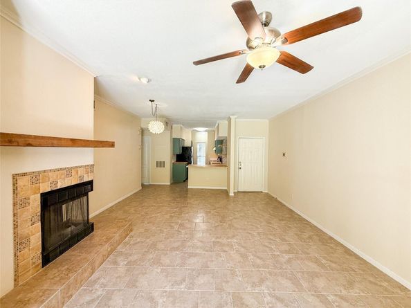 2450 Wickersham LN 103, Austin TX 78741