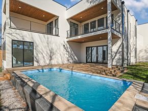 1901 W Saint Johns Ave, Austin TX 78757