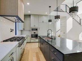 1901 W Saint Johns Ave, Austin TX 78757