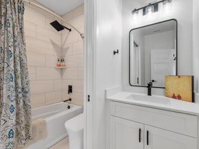 7224 Getaway DR, Jonestown TX 78645