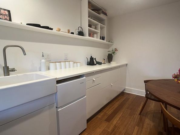 1212 Castle Hill ST 6, Austin TX 78703