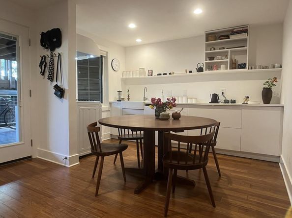 1212 Castle Hill ST 6, Austin TX 78703