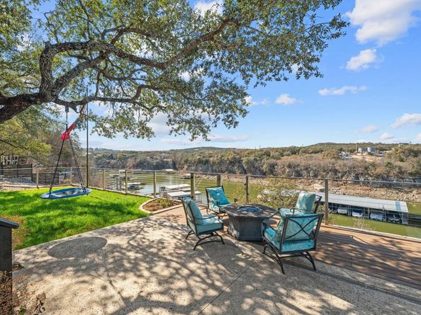 22008 Briarcliff DR, Spicewood TX 78669