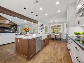 22008 Briarcliff DR, Spicewood TX 78669