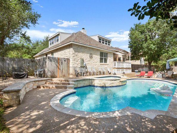 1029 Savanna LN, Cedar Park TX 78613
