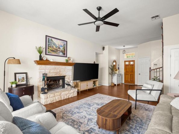 1029 Savanna LN, Cedar Park TX 78613