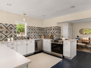 5807 Woodview Ave, Austin TX 78756